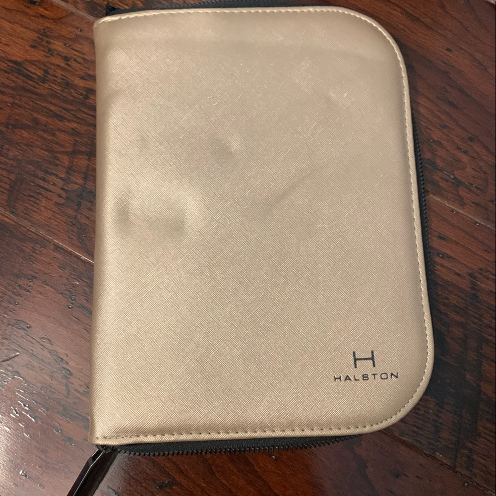 Halston Jewelry travel case